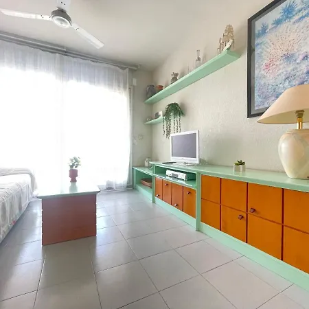 Apartment Apartamento Roc Mar 4 3c *